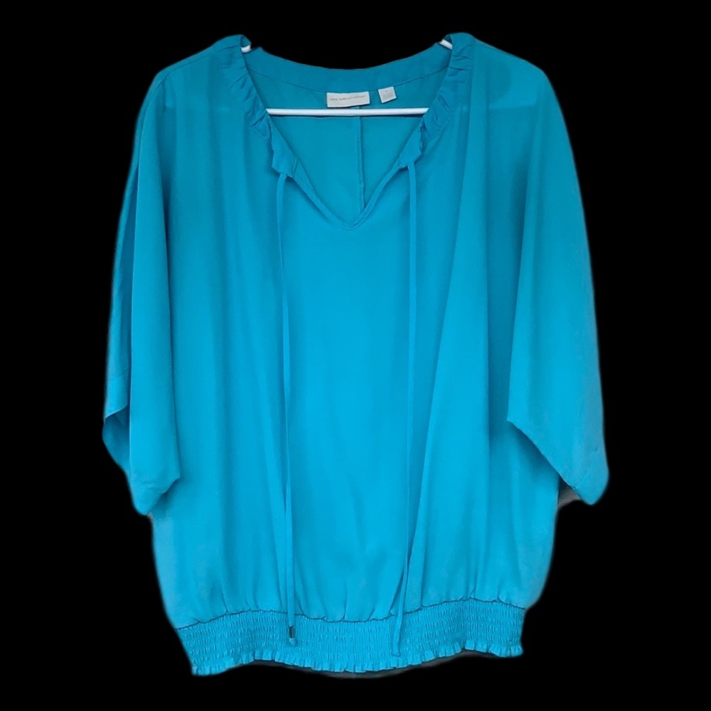 New York and Co dolman sleeve top M